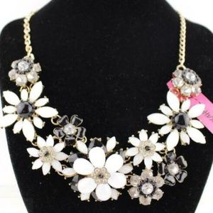Betsey Johnson Jewelry - Beautiful charming Flower women Gift necklace Betsey Johnson Jewelry - Beautiful charming Flower women Gift necklace